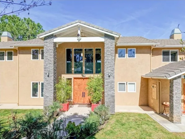 1377 Knoll Rd, Redlands, CA 92373