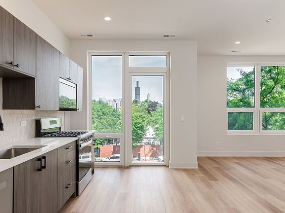 2nd image of 222 S Ashland Ave #201