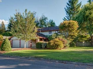 109 NW 108th St, Vancouver, WA 98685