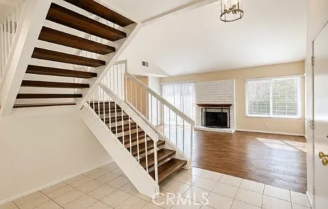 4 bed, 2254 sqft, $5,500 — Photo 4