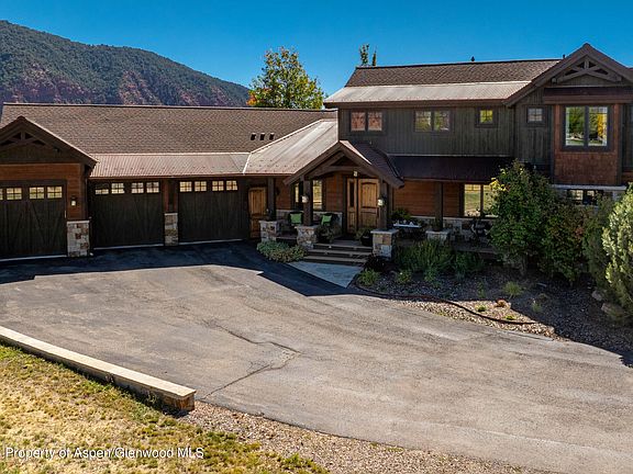 2nd image of 119 Maroon Dr