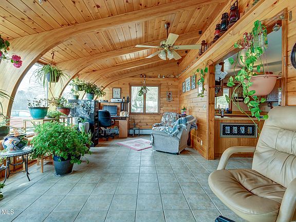 5th image of 431 Fredericks Street