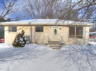 715 Rudy St NE, Grand Rapids, MI 49525