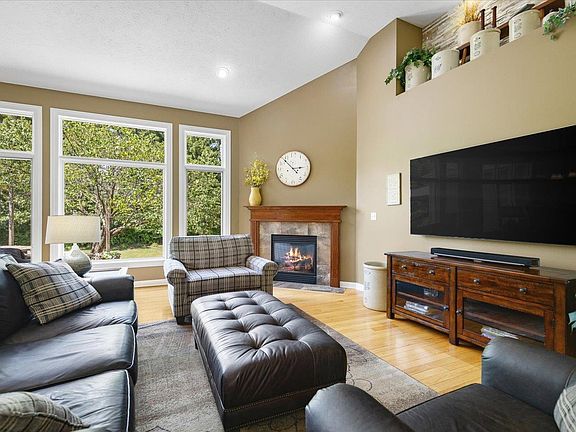 5th image of 7681 Highlands Dr