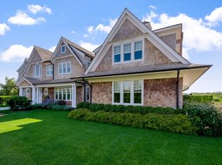 948 Deerfield Rd, Water Mill, NY 11976
