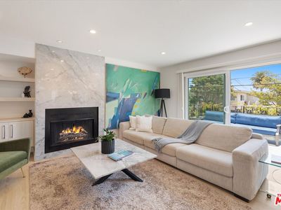 737 Pier Ave APT 1, Santa Monica, CA, 90405