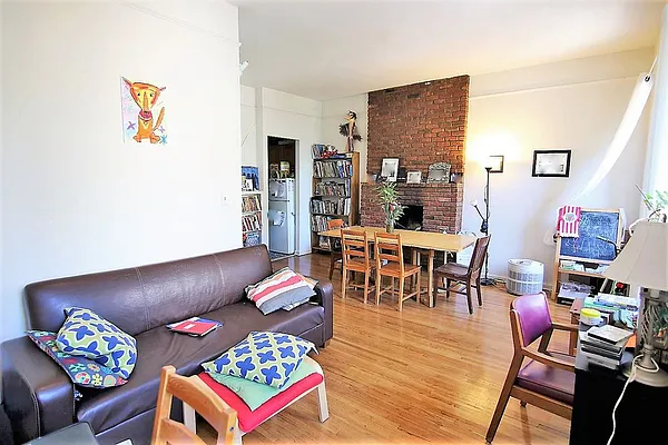 Rented by JK Dansar Corp | media 6