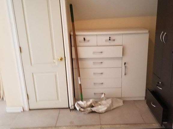 4th image of 1003 E 217th St