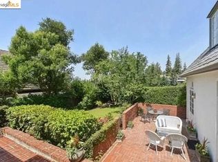 515 Hampton Rd, Piedmont, CA 94611