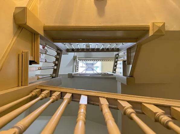 Welcome to Lancaster's First Ever Multi-Unit Apartment Building - Historic Hamilton Suites!