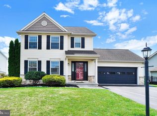 30 Stony Run Way, York, PA 17406