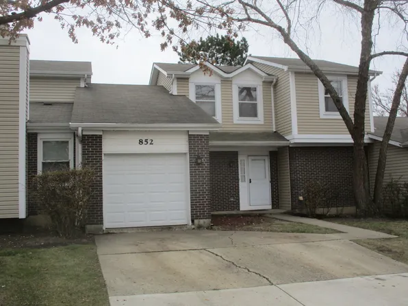 852 Colony Lake Dr, Schaumburg, IL 60194