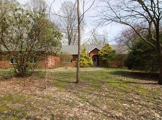 5953 Old Poag Rd, Edwardsville, IL 62025