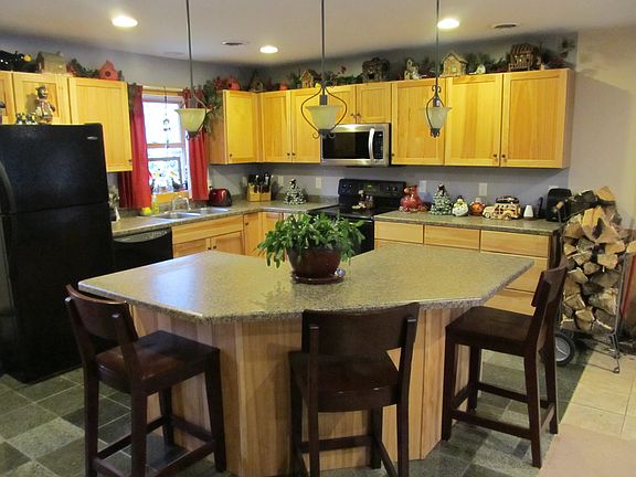 HICKORY CABINETS