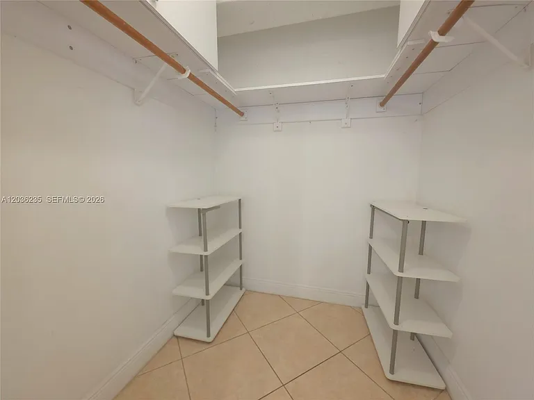 401 Ocean Dr #304 — Photo 13