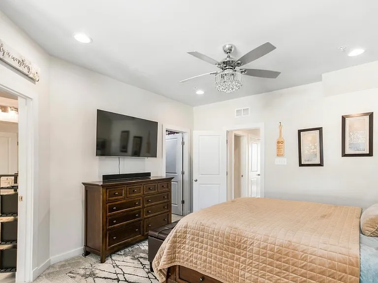 3321 Stone Barn Dr — Photo 27