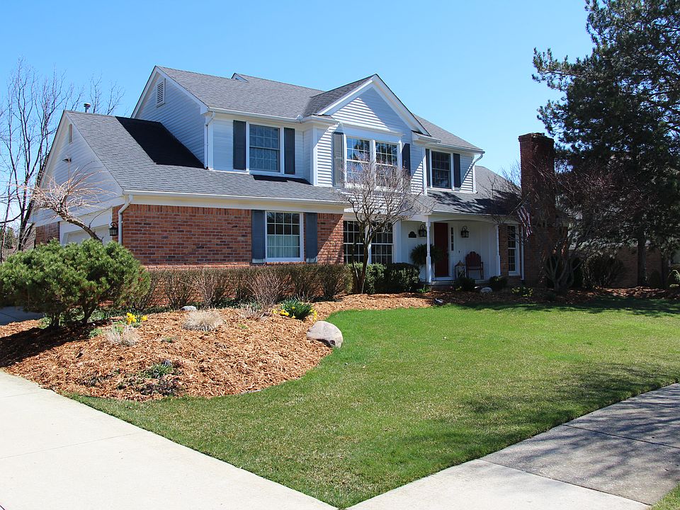 1st image of 9450 Pineview Dr