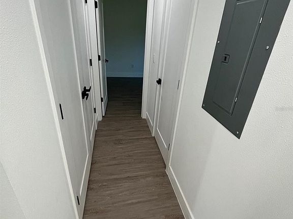 hallway to 2nd bedroom and bathroom