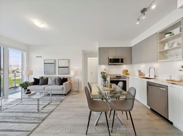 4655 Metcalfe Ave #302, Mississauga, ON L5M 0Y3