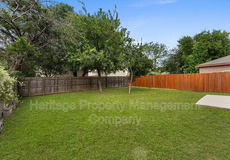 5819 Providence Oak — Photo 39