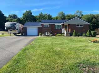 119 Longview Dr, Butler, PA 16001