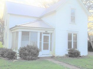 1748 Hill Ave, Albany, OH 45710