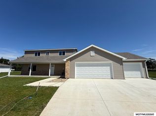 505 Boulder Ln, Saint Ansgar, IA 50472