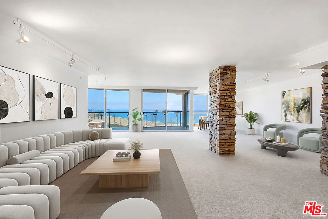 Building Photo - 201 Ocean Ave #909B