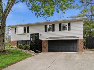 873 Tradewind Dr, Mason, OH 45040