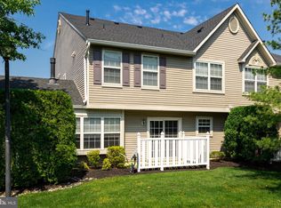 5807 Coventry Way, Mount Laurel, NJ 08054