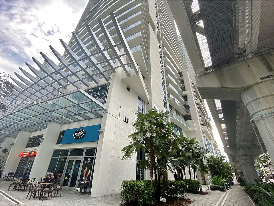 1100 S Miami Ave #2104