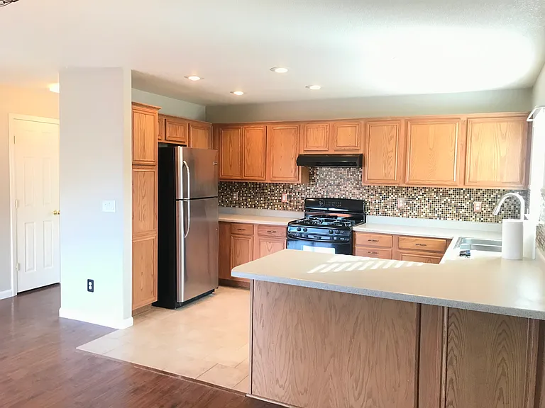 17680 Yearling Ct — Photo 6