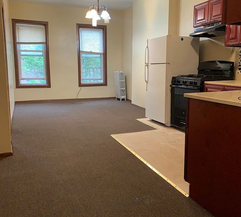 1st image of 1313 Nostrand Ave #3