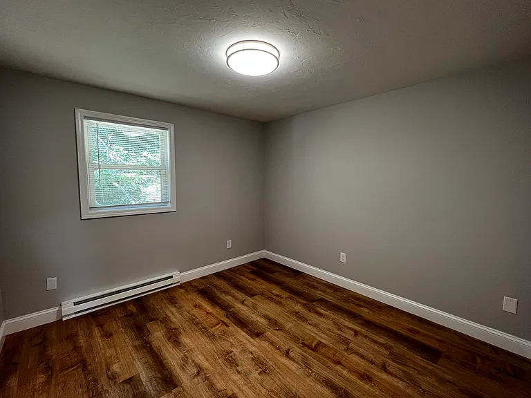 44 Stafford Street and 65 Worcester Road — Photo 29