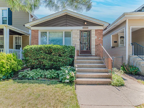 6645 N Ogallah Ave, Chicago, IL 60631