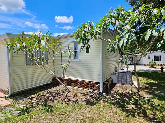 4th image of 27205 Jones Loop Rd #102