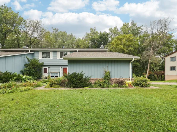 5122 Clear Spring Rd, Minnetonka, MN 55345