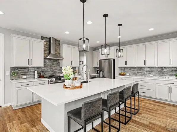 9147 Star Streak Circle, Littleton, CO 80125
