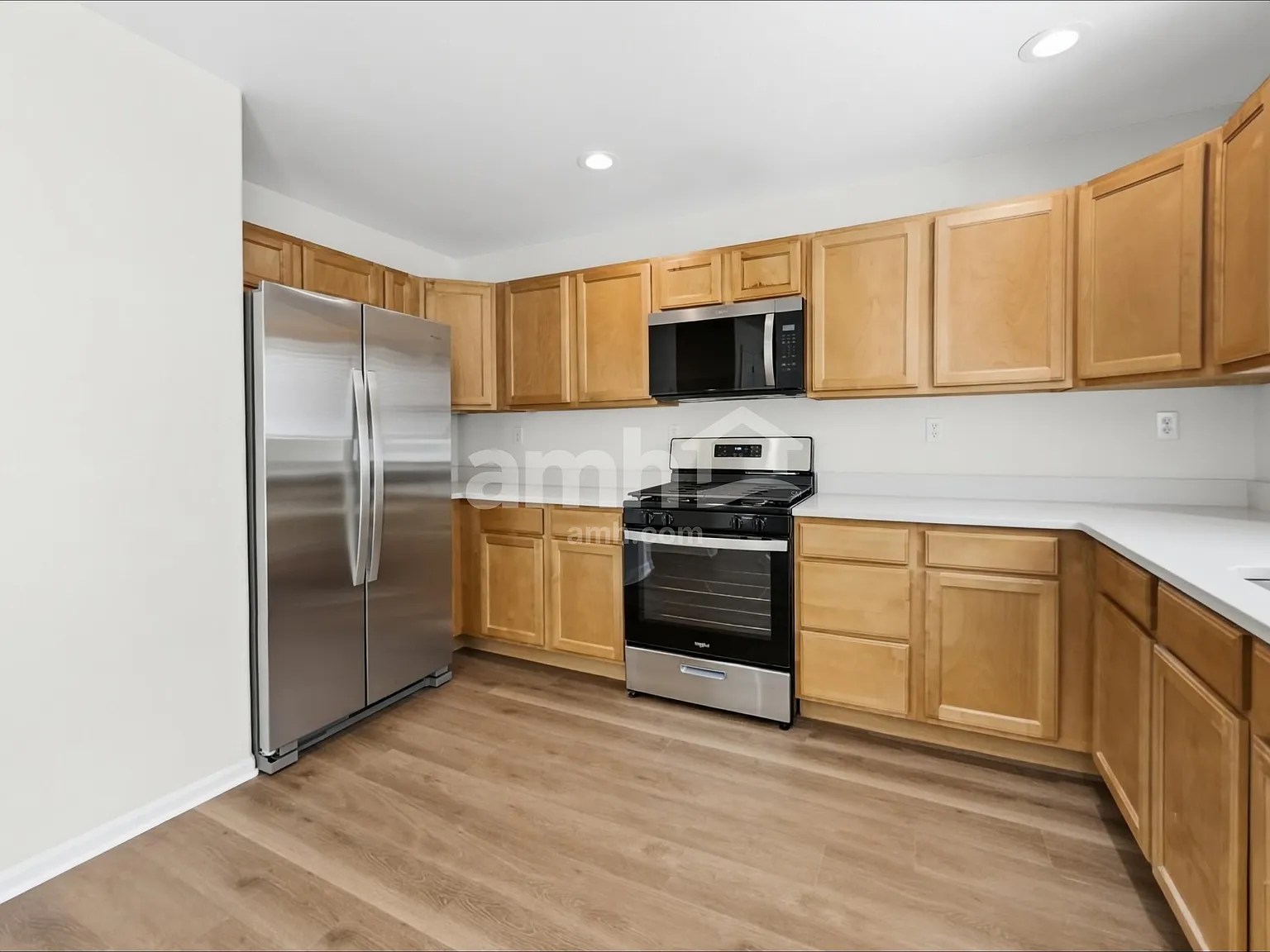 3 bed, 2.5 bath, 1527 sqft, $2,510 — Photo 3