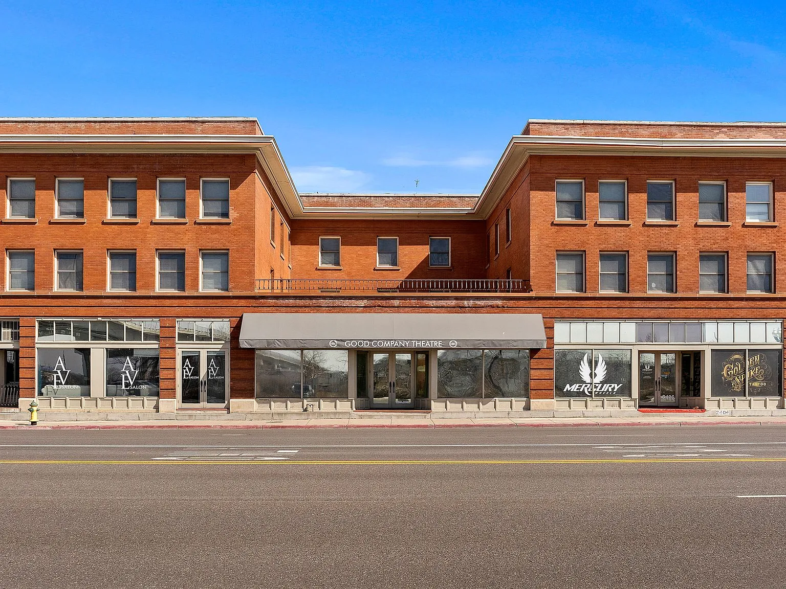 New Brigham Apartments — Photo 1