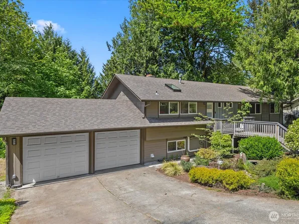 155 Mount Olympus Drive NW, Issaquah, WA 98027