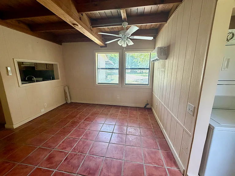112 Mill Race Ln — Photo 3