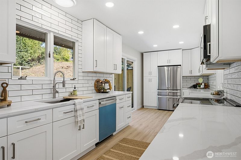2nd image of 4311 King Avenue