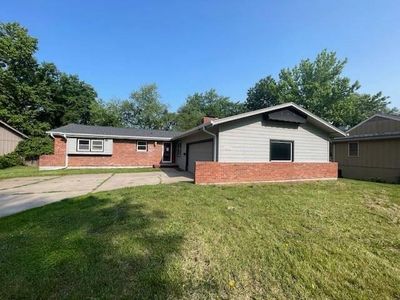 8320 Willow Way, Raytown, MO, 64138