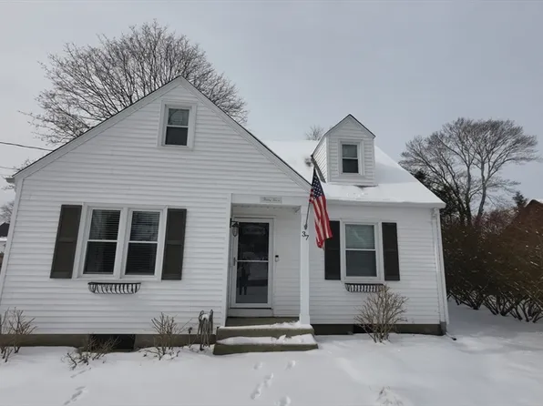 37 Brookline Ave, Feeding Hills, MA 01030