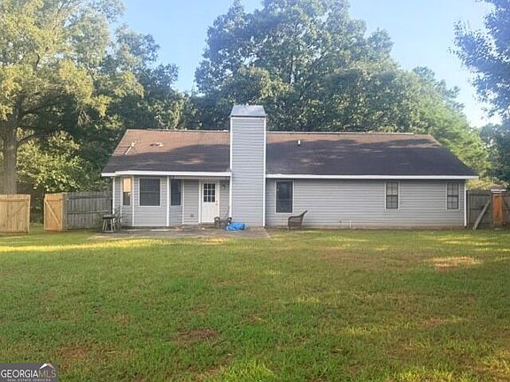 4th image of 97 Tiffany Ln