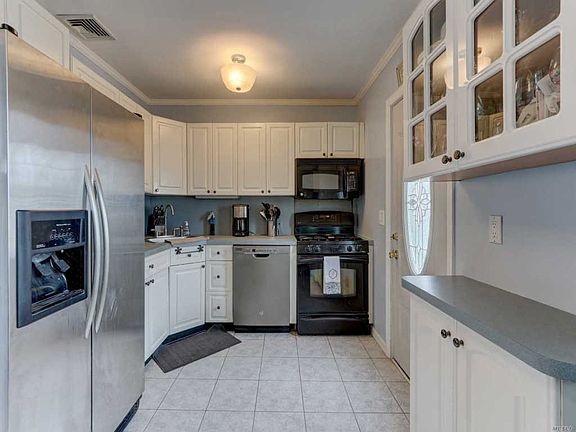 4th image of 73 Cedar Dr