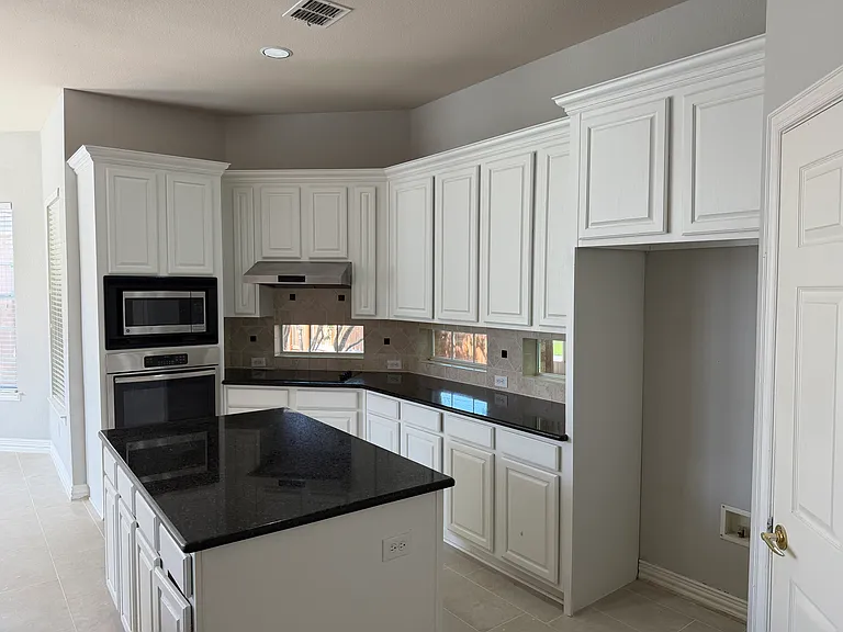 2508 Sir Percival Ln — Photo 6
