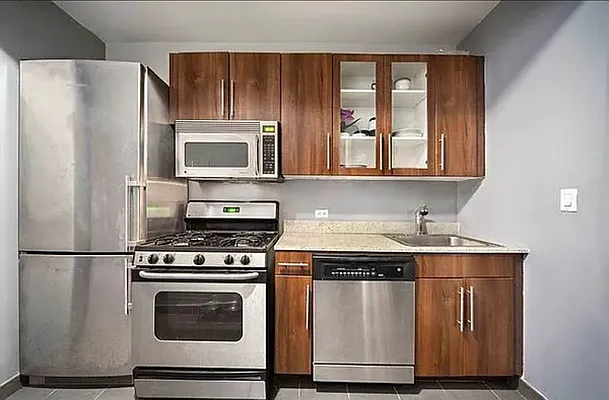 Rented by Level Group | media 2
