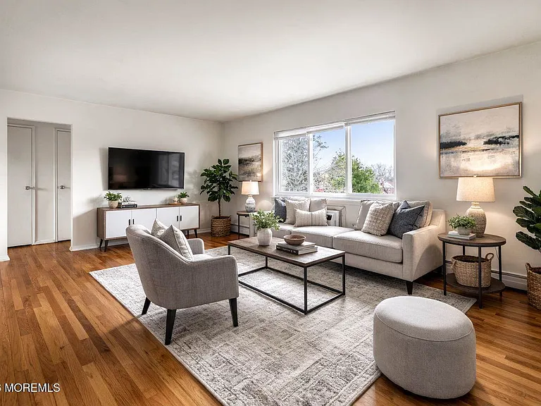 15 Azalea Ct — Photo 1